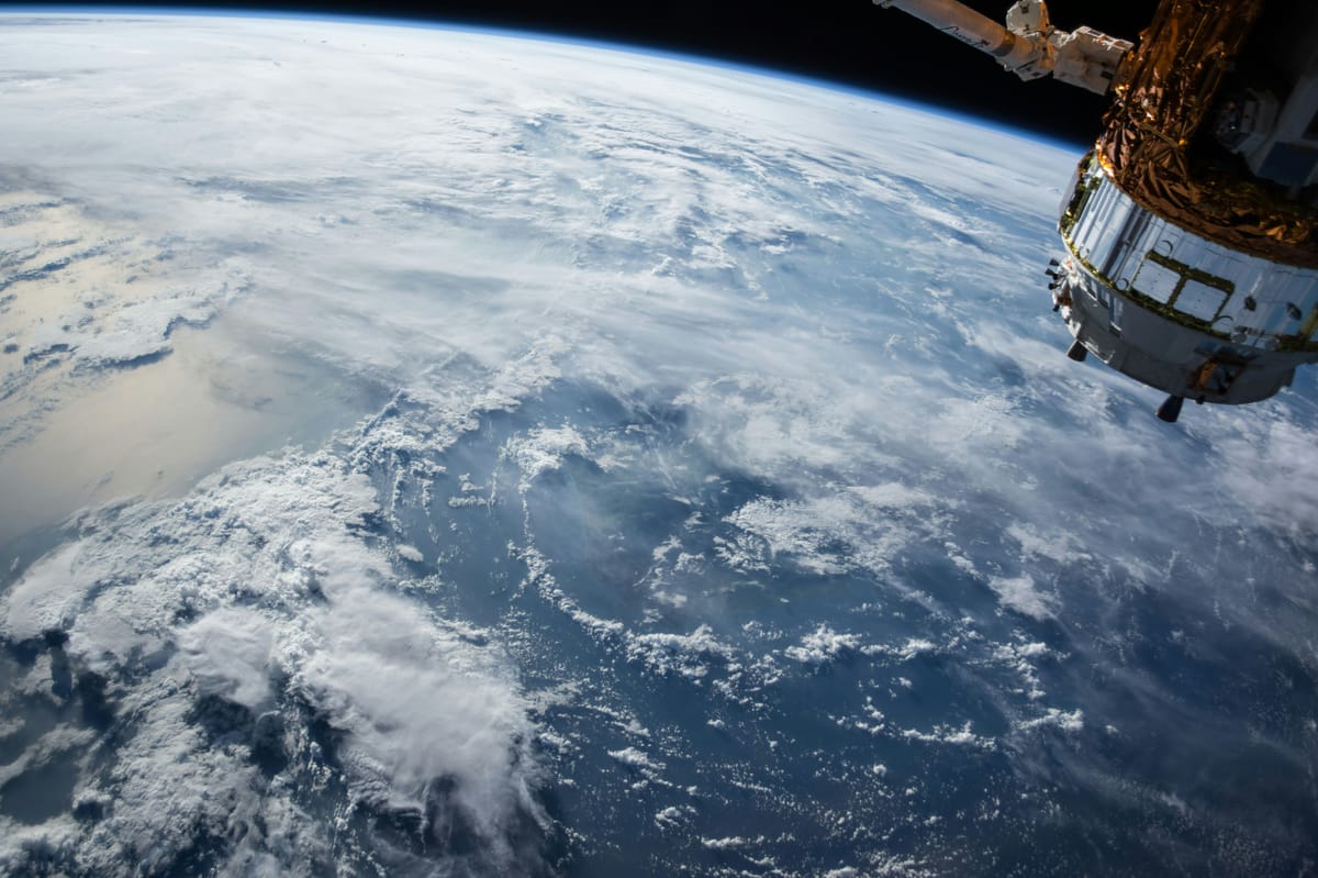The Fast-Spinning Earth and a Weekend That Slowed Down
